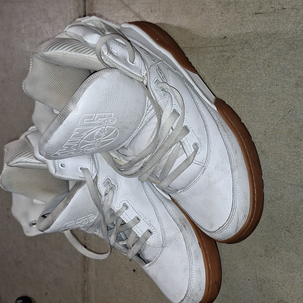 Patrick Ewing 33 Hi Knicks Men's Athletic Sneaker Basketball Shoe White Size 13